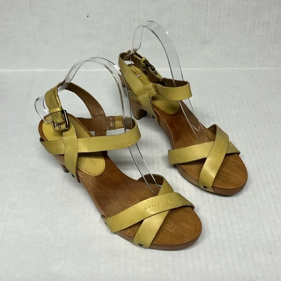 Anthropologie Schuler & Sons Yellow Wood Clog Sandal heel 8.5 Retro Cottagecore - Picture 6 of 16
